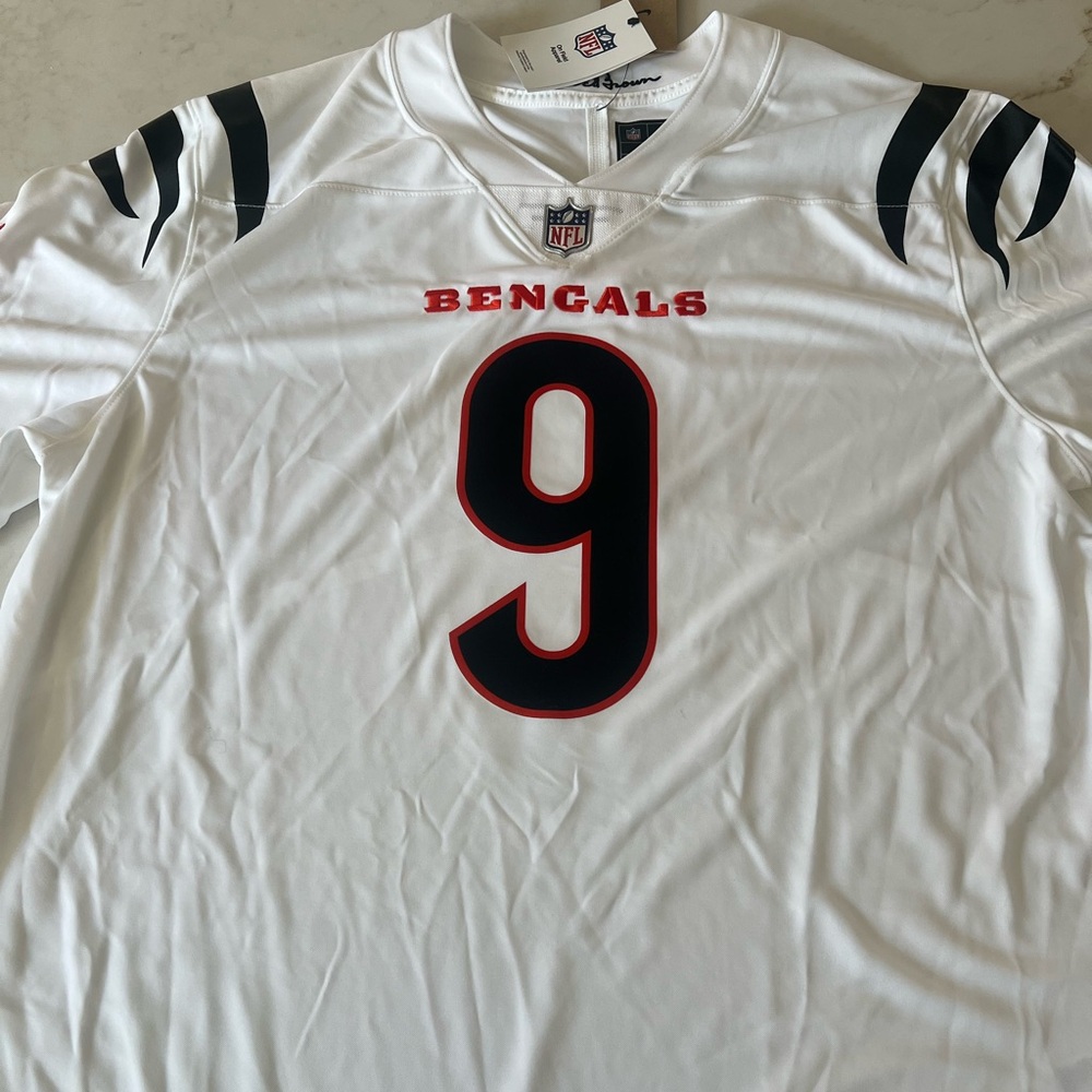 Cincinnati Bengals Joe Burrow jersey